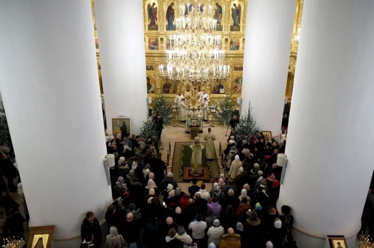    Игорь Руденя встретил Рождество с прихожанами Спасо-Преображенского собора