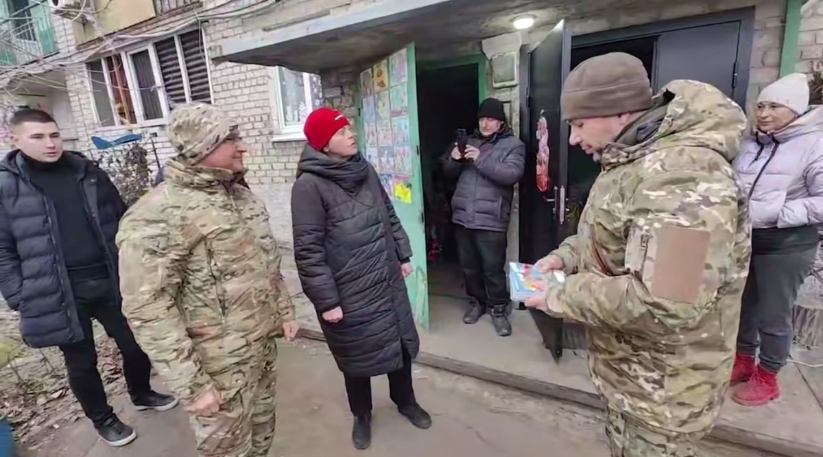    Глава ДНР Денис Пушилин отметил работу Югры по поддержке жителей Авдеевки