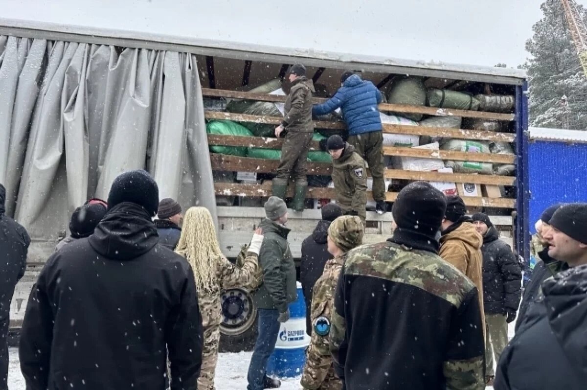    Волонтеры со всей Томской области отправили на СВО 6 фур с гумпомощью