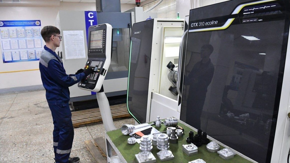    В Саратовской области реализуют 226 крупных проектов на 900 млрдНовости Саратова и области – Сетевое издание «Репортер64»