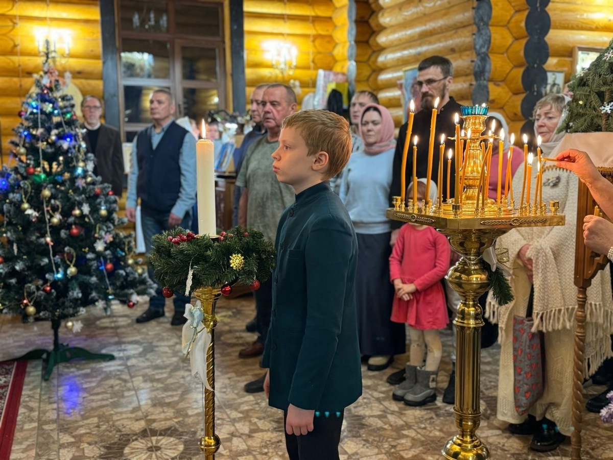    В Нефтеюганске проходят праздничные мероприятия в честь Рождества Христова