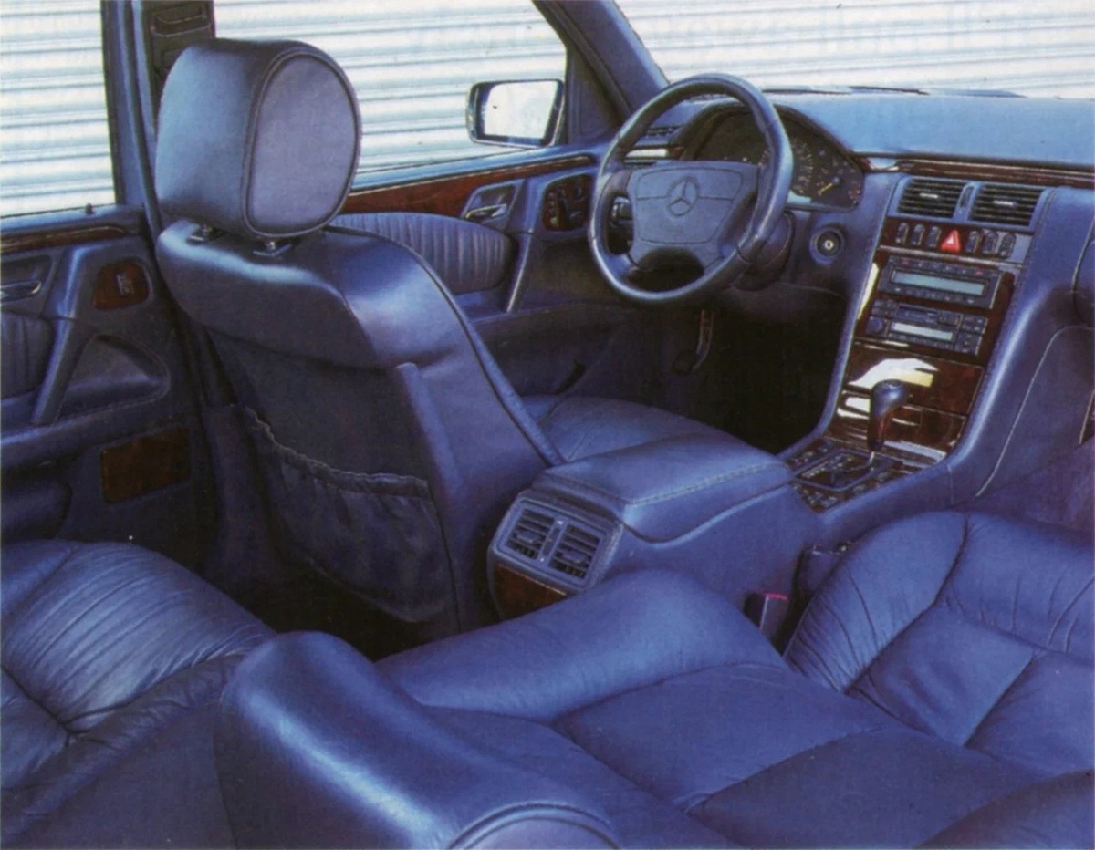 Роскошный кожаный салон