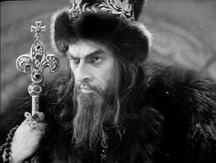 Николай Черкасов в образе Ивана грозного