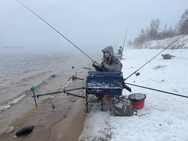 Почти 100 килограммов рыбы поймали тверские рыболовы-спортсмены в озерах КАЭС