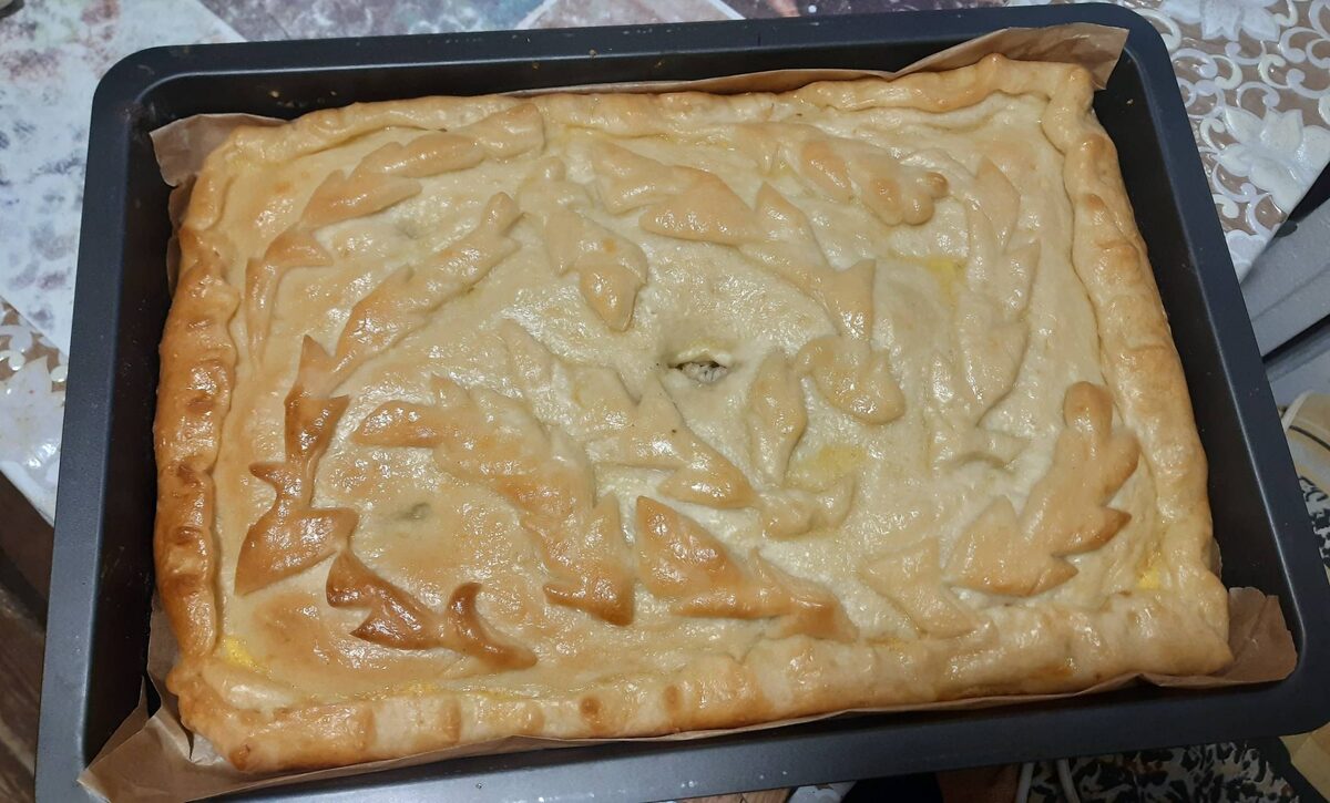 Пирог с капустой дрожжевой