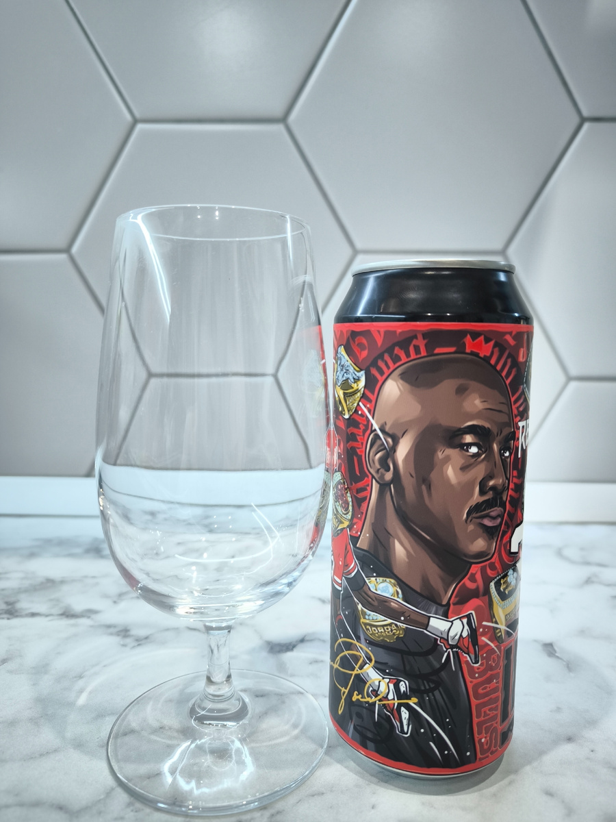 Пиво "Michael J. IPA" (Майкл Джордан ИПА) от Rewort Brewery