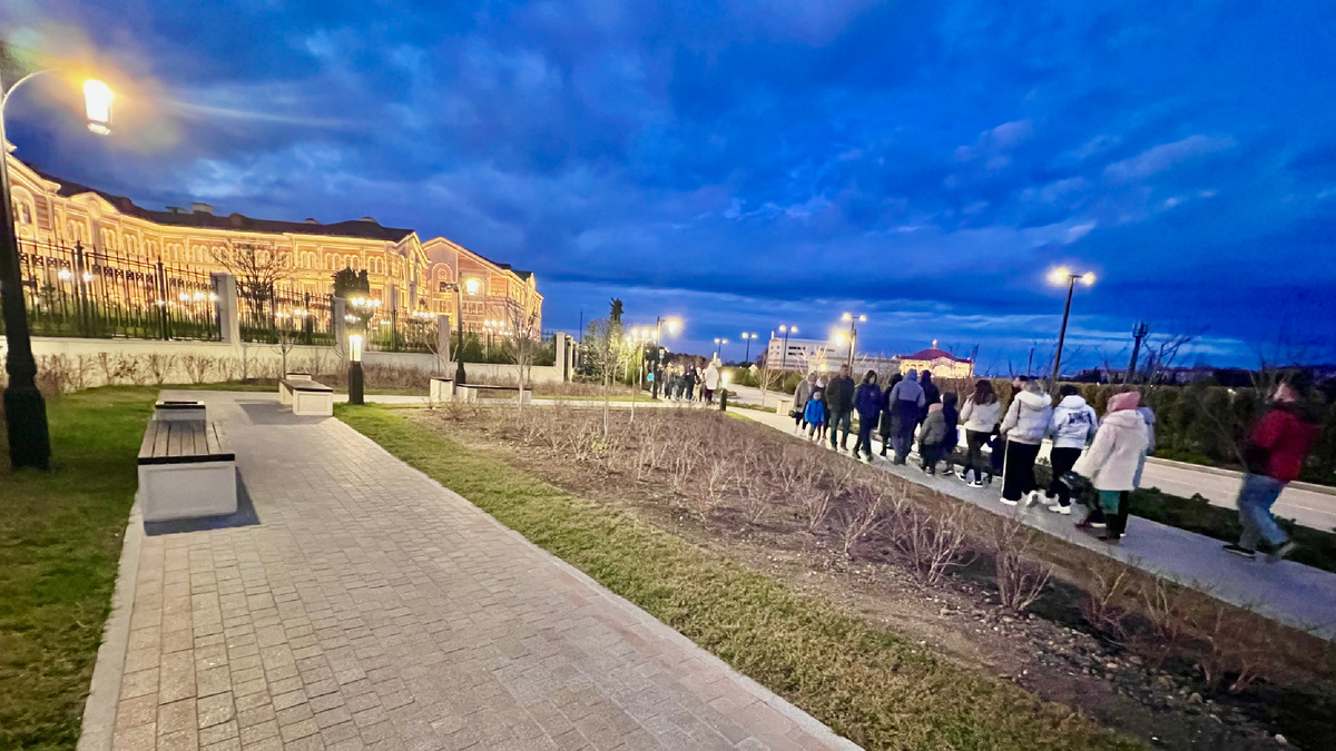 Я отправился смотреть Новый Херсонес в 17:30, зимой это уже сумерки