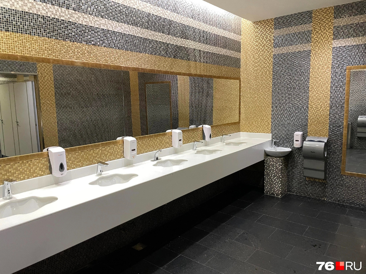 Туалет на вокзале Ярославль Главный