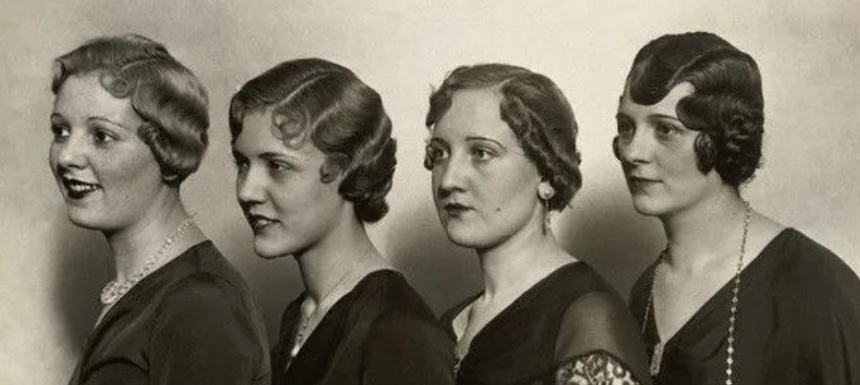 И опять одинаковые