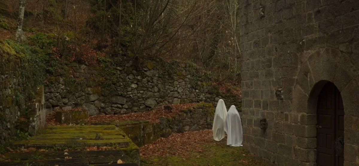 Кадр из фильма "Закат красной луны" (2019)