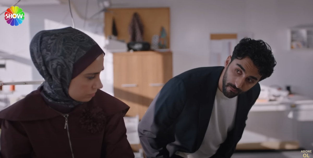 Кадр из «Клюквенного щербета», Нурсема и Фираз 