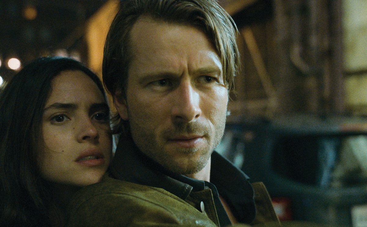 Кадр из фильма "Я не киллер" Ричарда Линклейтера