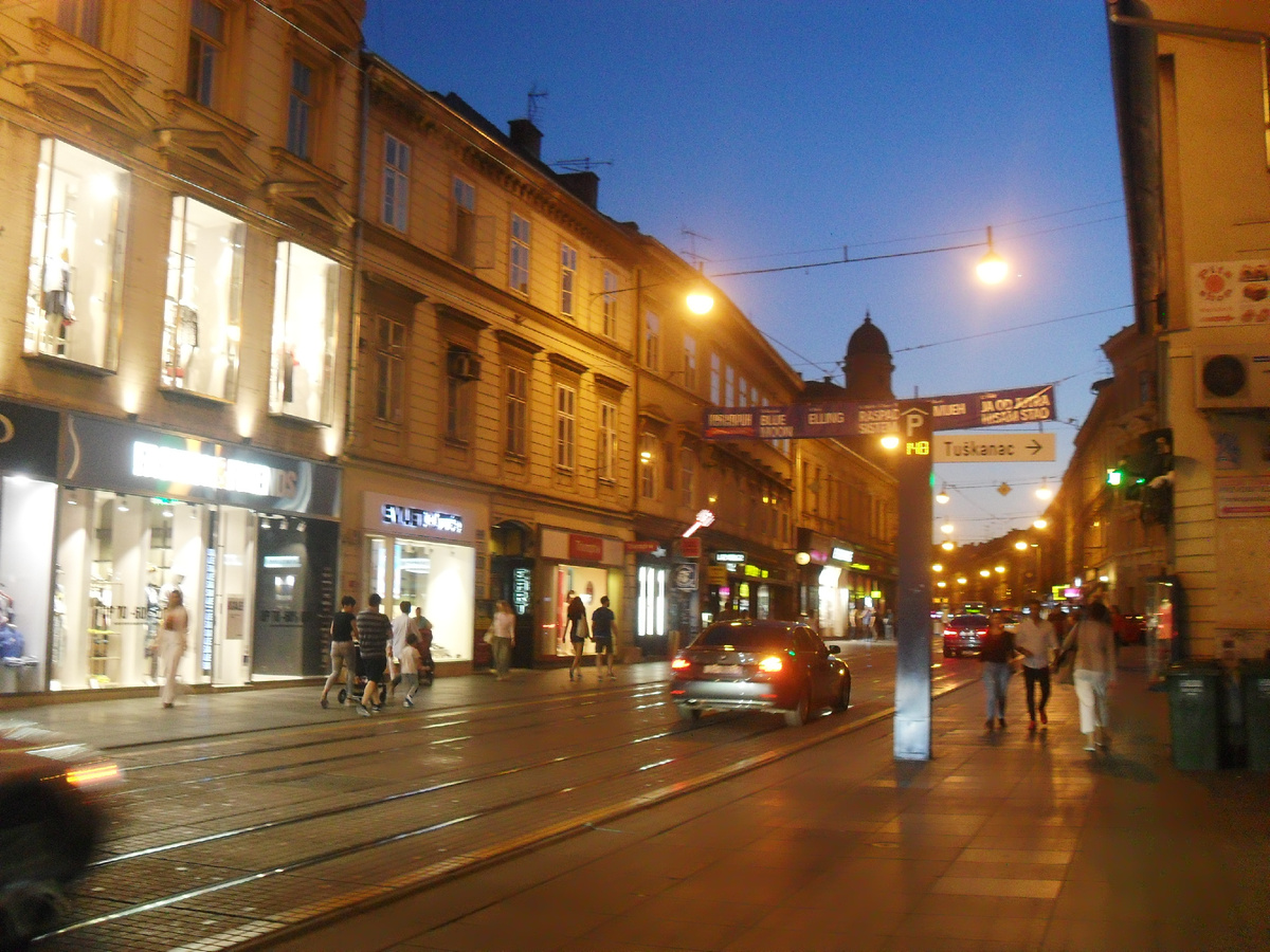 Вечерний Загреб