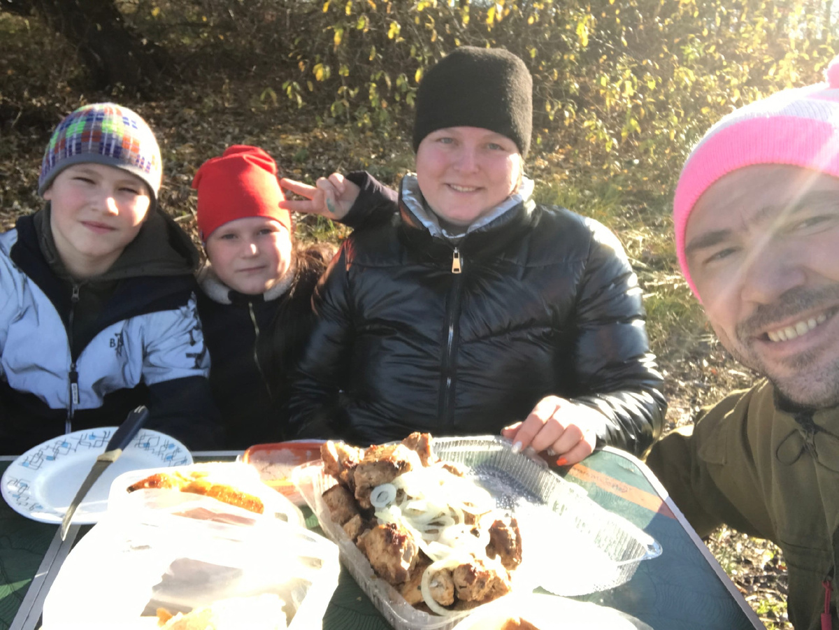 семейное фото сальмаевых