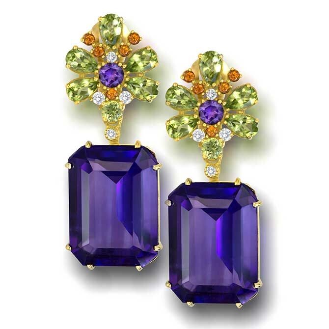 Серьги с аметистами, перидотами, гранатами-сподуатами и бриллиантами из 18-каратного жёлтого золота. (Коллекция Blossom)