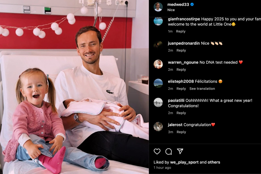    Даниил Медведев с детьми