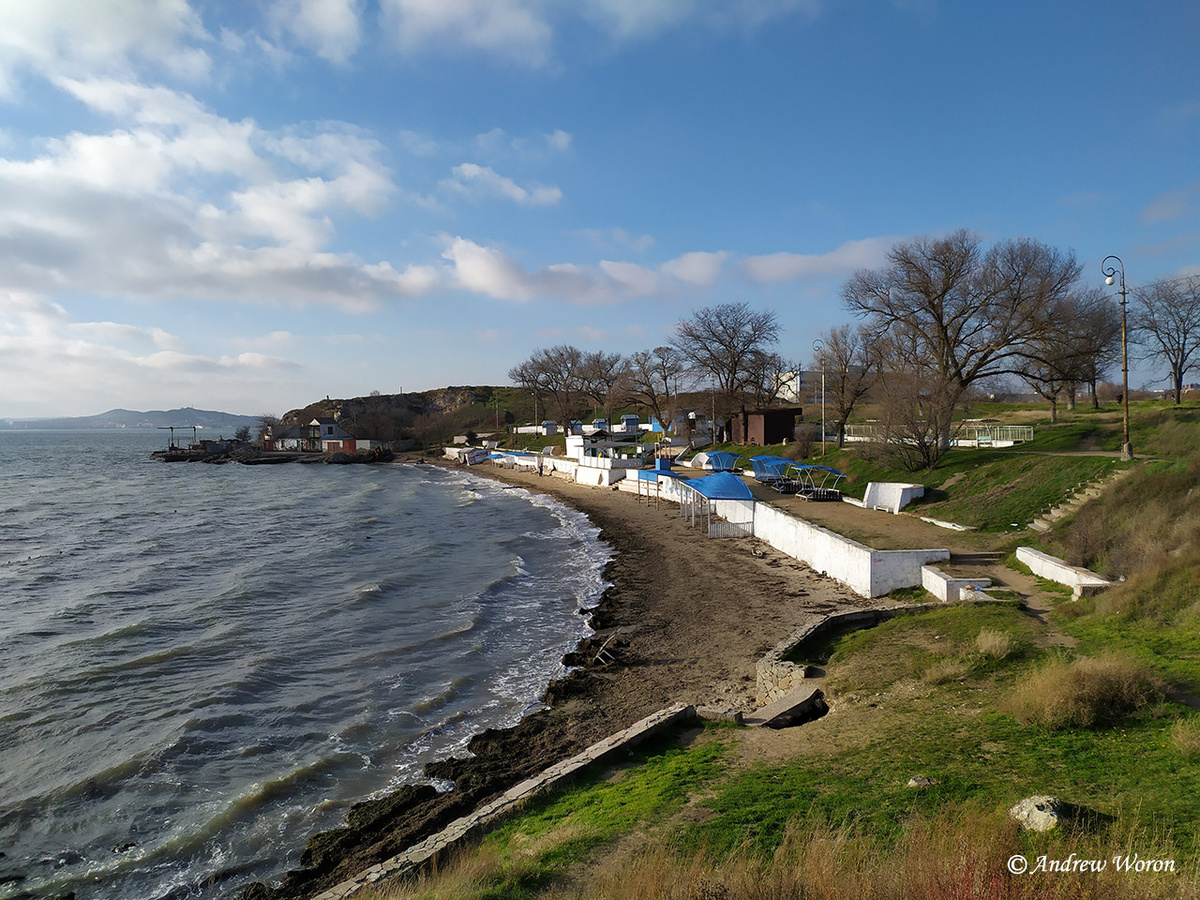 Пляж Молодежный