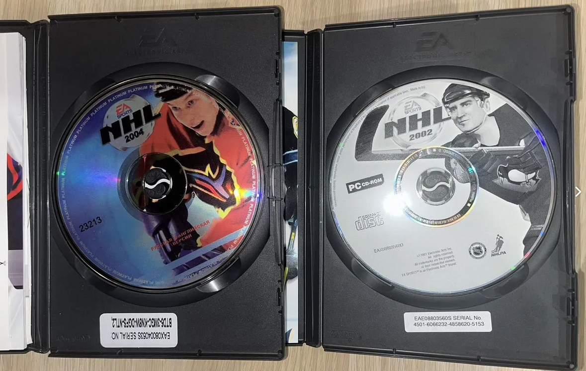 Комплектность лицензионных игр от ЕА - NHL 2002 и 2004