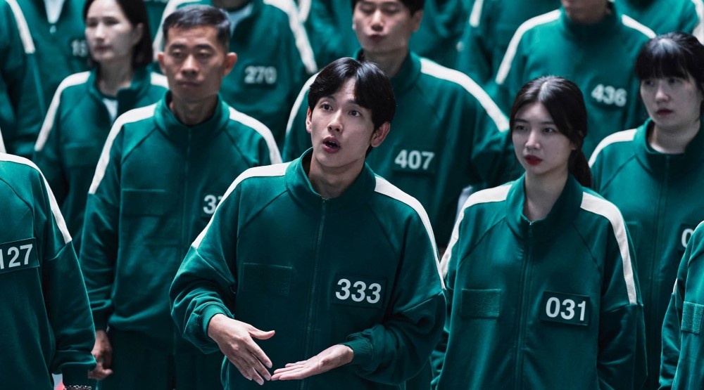     Кадр из 2 сезона сериала «Игра в кальмара» (2024)