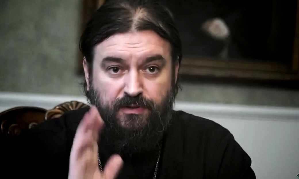 Андрей Ткачёв — протоиерей, настоятель Храма Троицы Живоначальной в Хохлах, писатель, телеведущий, блогер, миссионер.