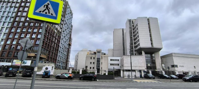 Вид на комплекс и МГТУ им. Баумана. Фото: «Vysotsky Estate Сокольники»