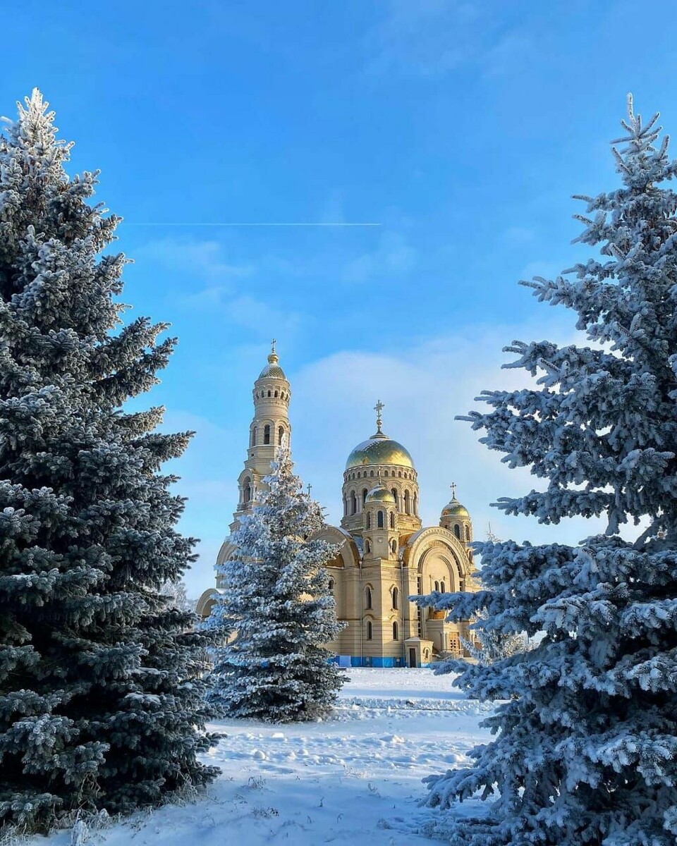 Храм апостола Андрея Первозванного. (п. Атяшево)