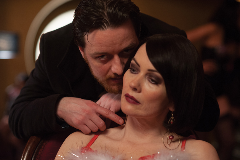 «Грязь» (2013), режиссер – Джон С. Бейрд