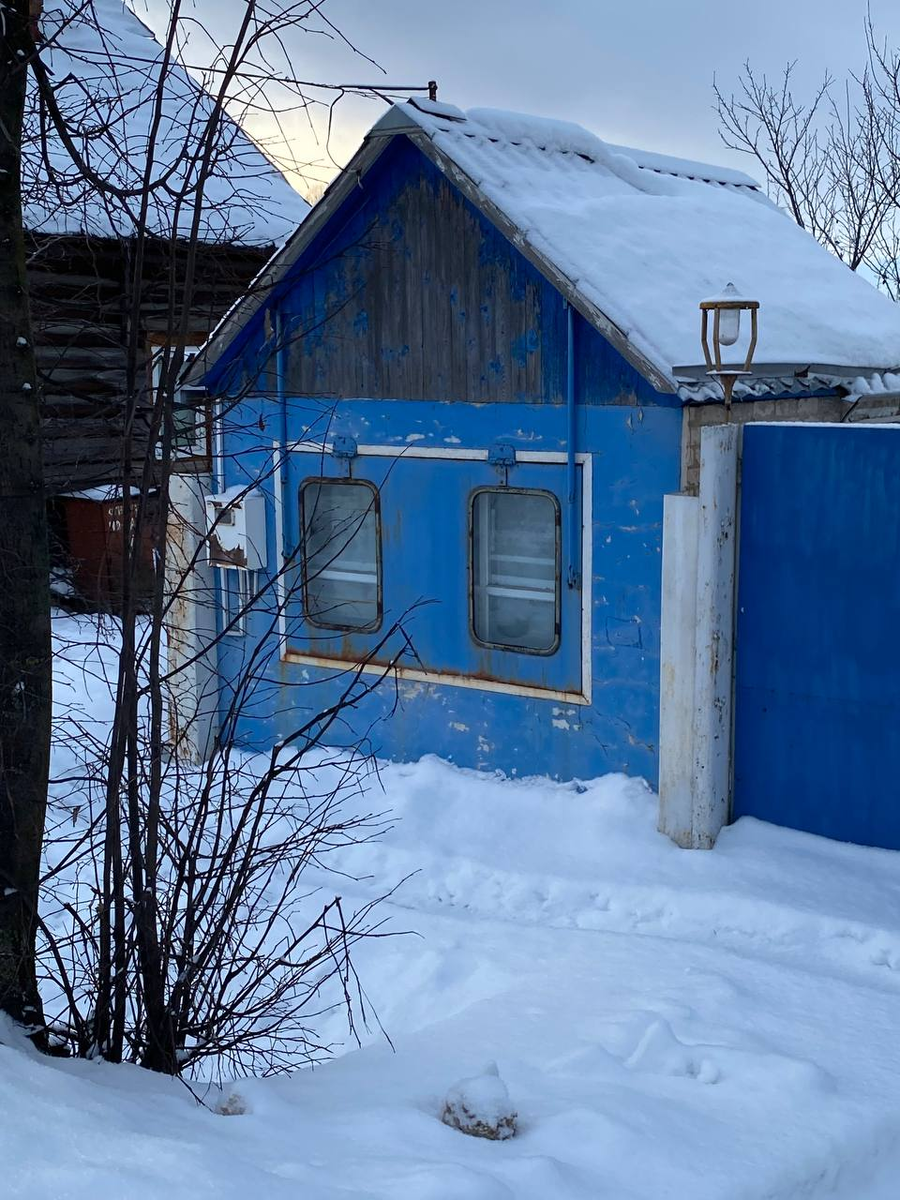 Земля в иллюминаторе... Интересно, это от вагона или с корабля? г. Галич, Костромская область