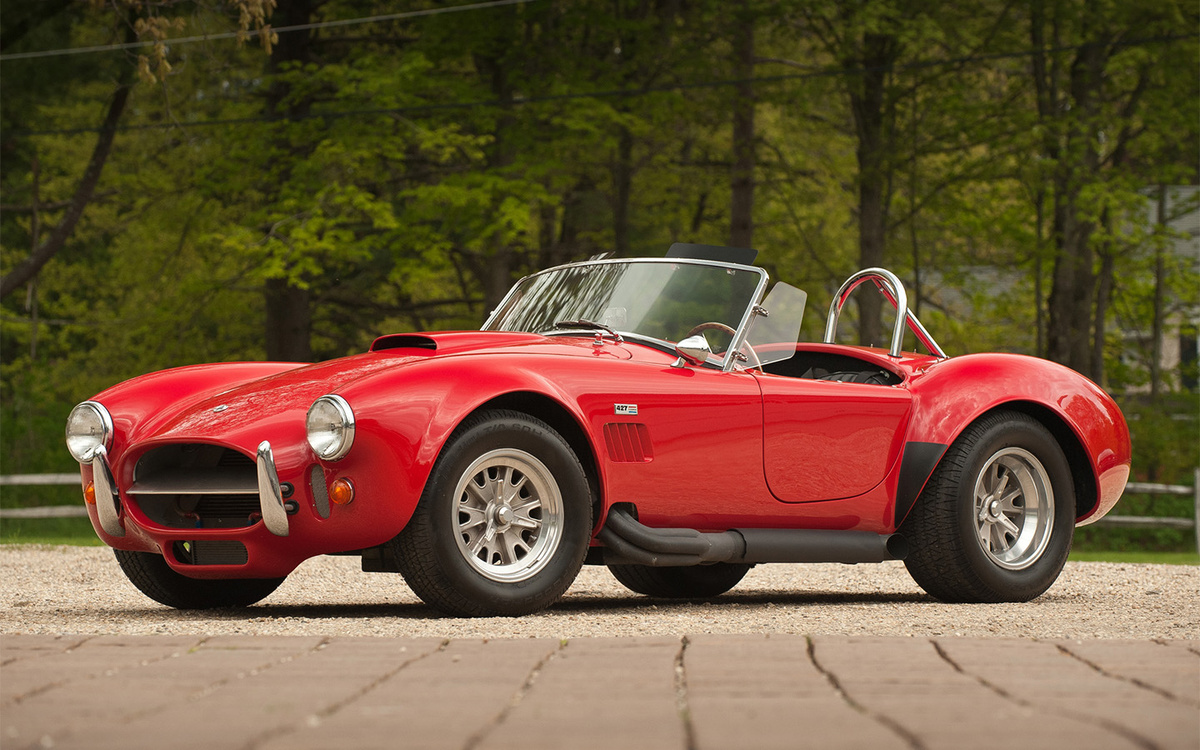 Darin Schnabel📷AC Cobra (MkIII)