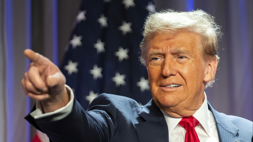    Фото: www.globallookpress.com/Allison Robbert - Pool via CNP