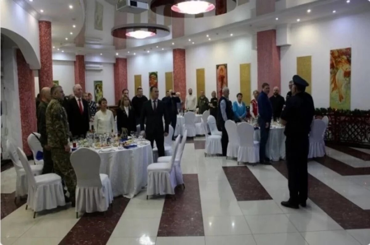    Во Владивостоке прошёл праздничный ужин для ветеранов и участников СВО