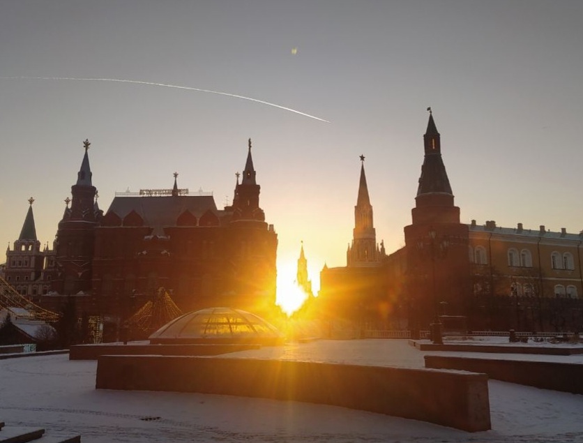 Солнечная столица в день встречи. Фото Анны Крамер.