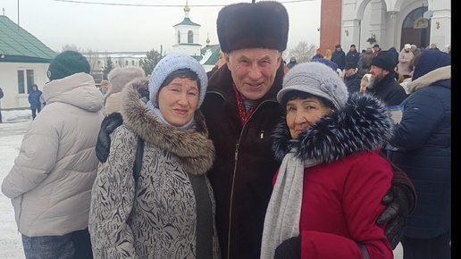 Усть-каменогорск набережная ульбы. Обелиск усть каменогорск. Парк жамбыла в усть-каменогорске. Усть-каменогорск. Флаг усть каменогорска.