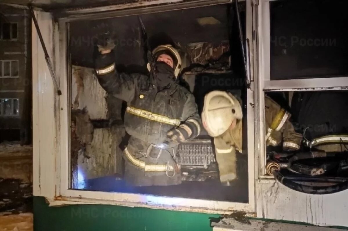    Два человека пострадали в пожарах в Свердловской области