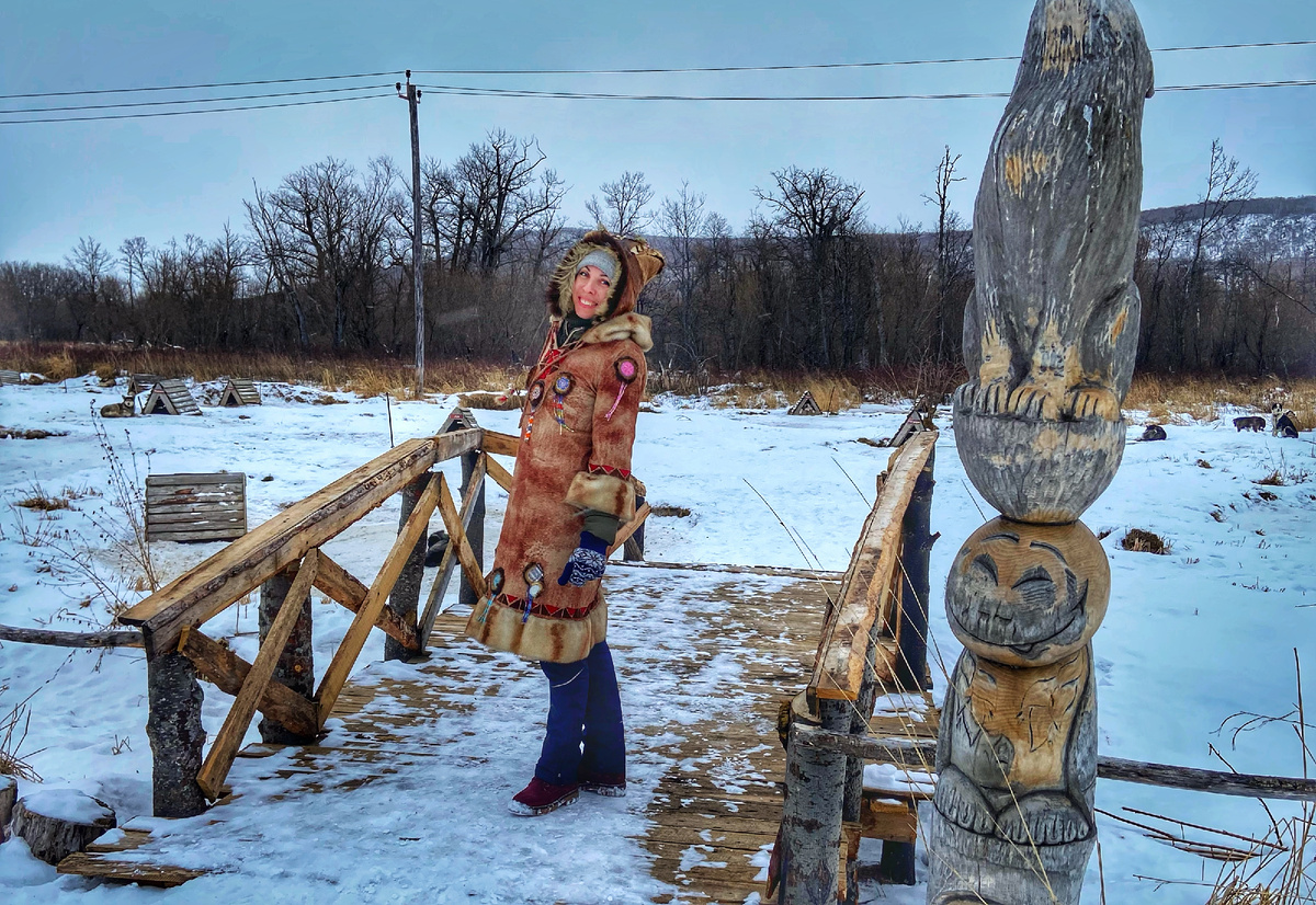 В кухлянке - корякской национальной одежде