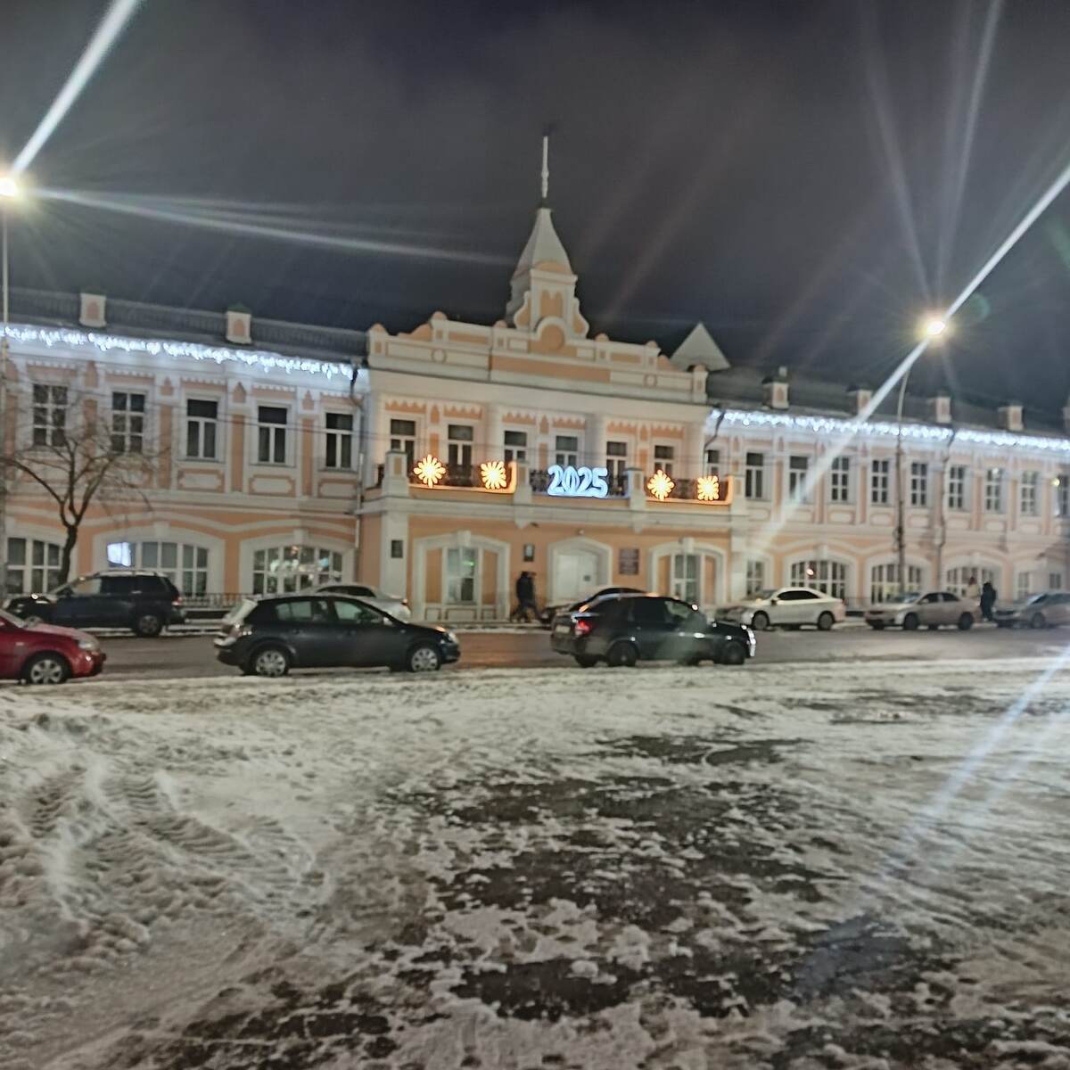 Листайте галерею