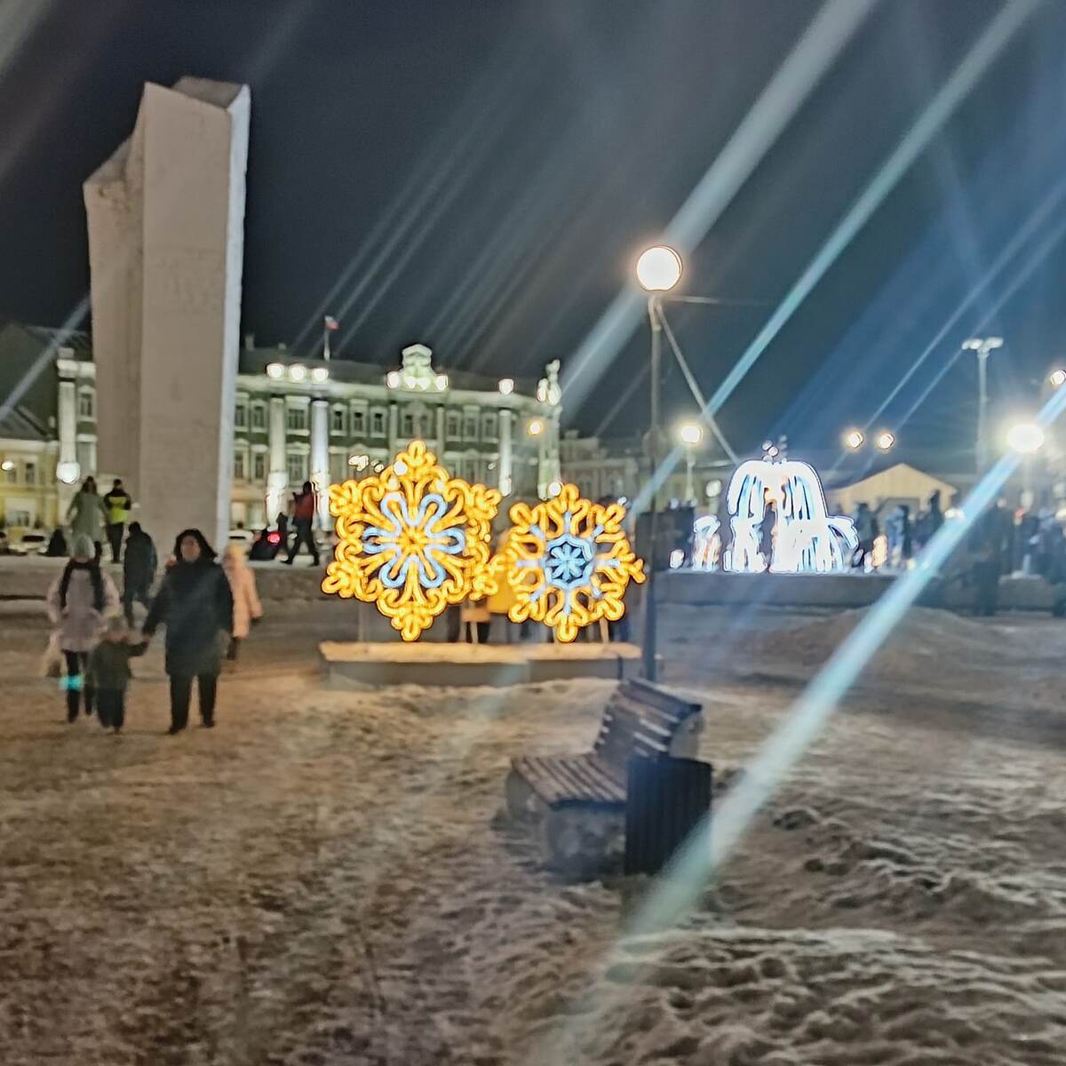 Листайте галерею