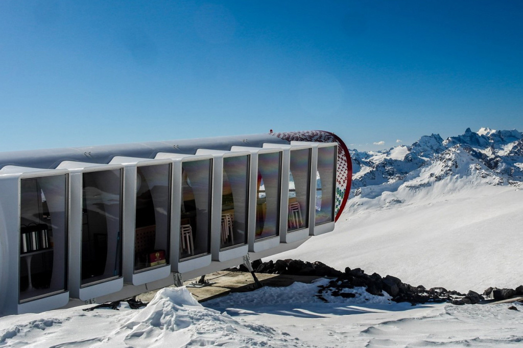    От Москвы до Алтая: 10 атмосферных отелей, в которых можно провести уютные выходные (фото 1)