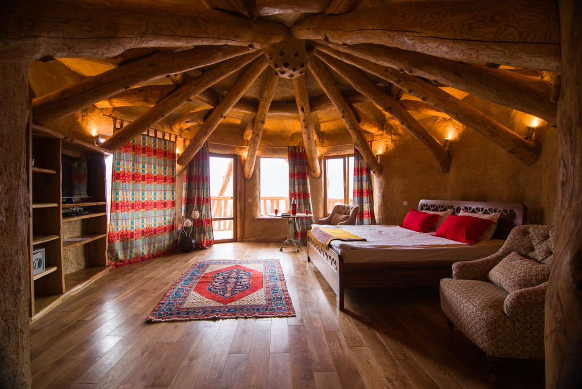   От Москвы до Алтая: 10 атмосферных отелей, в которых можно провести уютные выходные (фото 3)