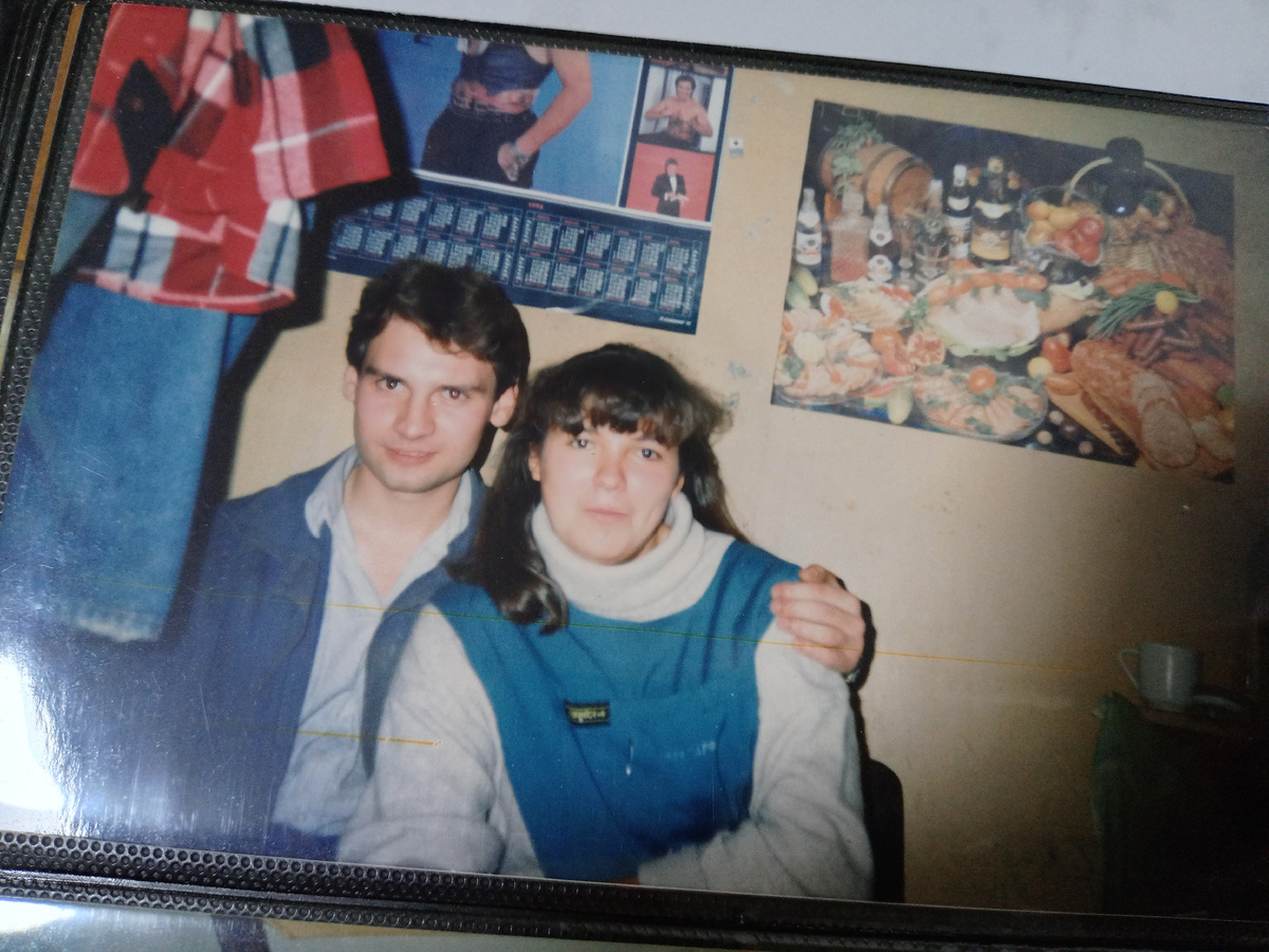 Каморка грузчиков. Наташка. Продавец из рыбного отдела. Самая веселая и общительная сотрудница🔥