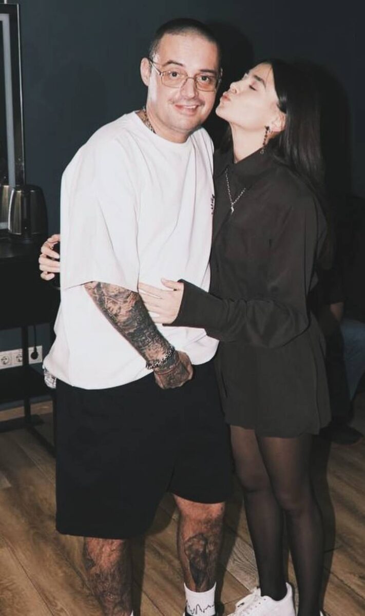    Гуф с невестой Разият СалаховойСоцсети Разият Салаховой