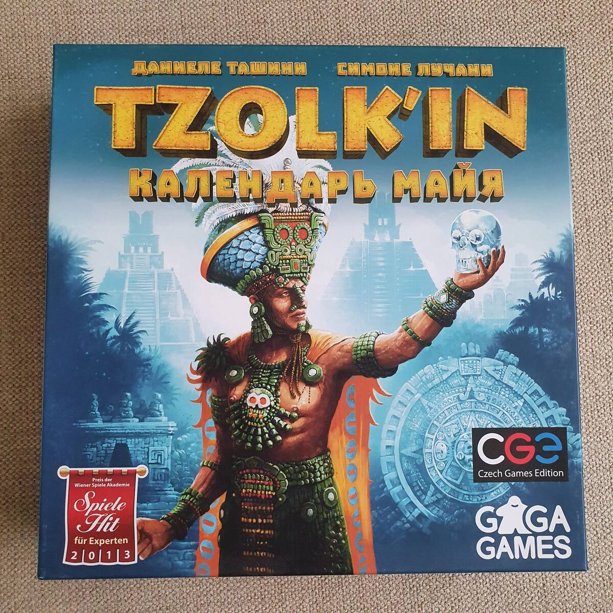 В большой коробке- сравнительно не большое кол-во компонентов.