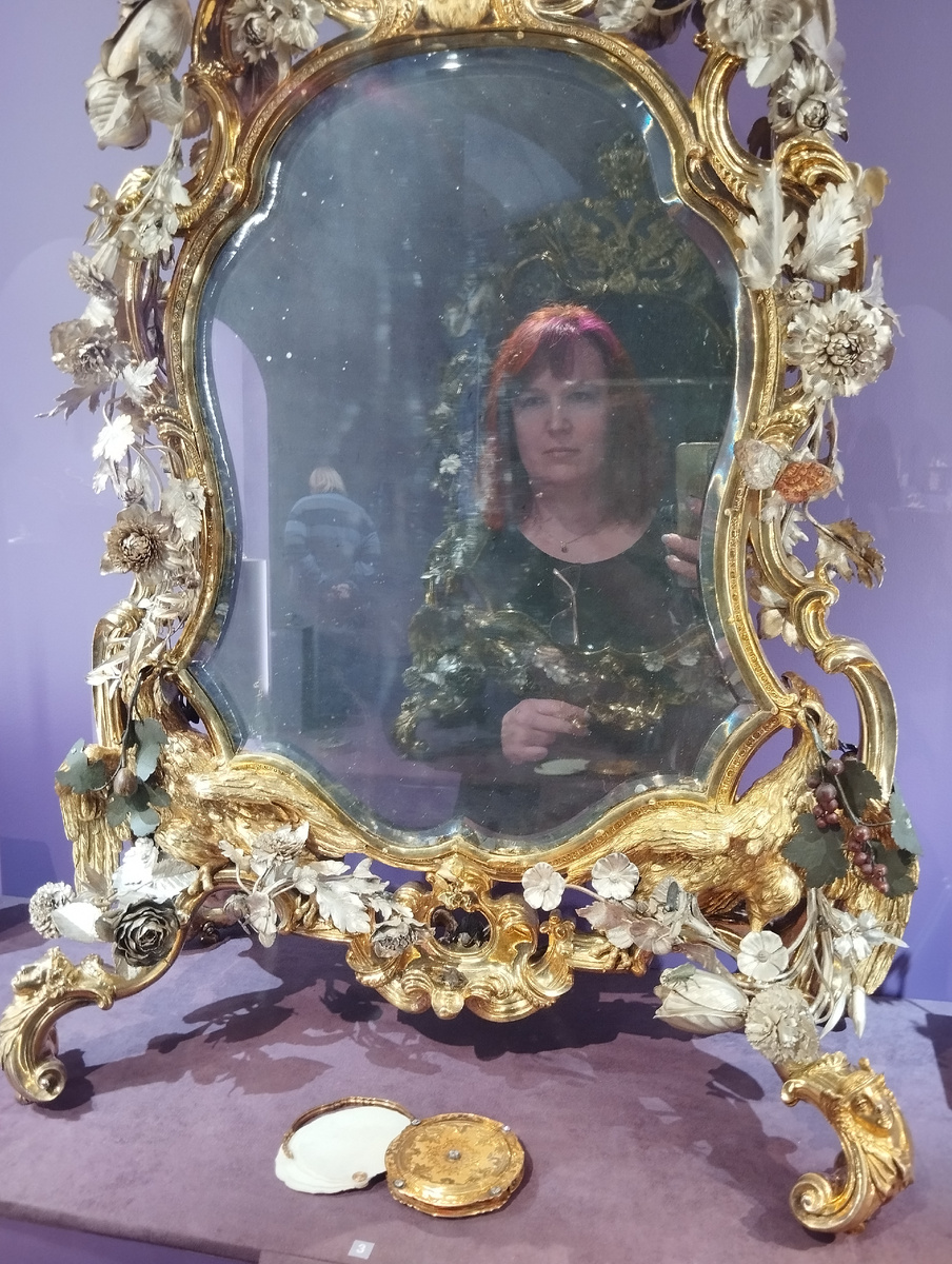 Зеркало царицы