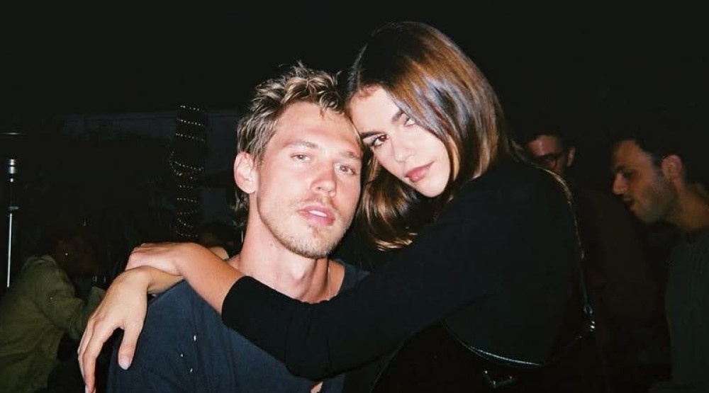     Остин Батлер и Кайя Гербер на дне рождения Айо Эдебири / Фото: соцсети Айо Эдебири