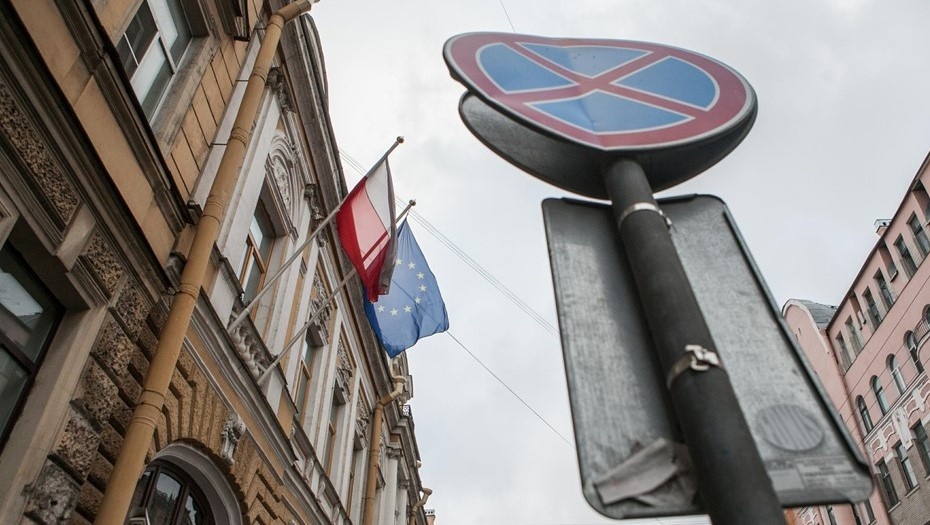    Генеральное консульство Польши в Санкт-Петербурге на 5-й Советской улице, дом 12. Автор фото: Коньков Сергей