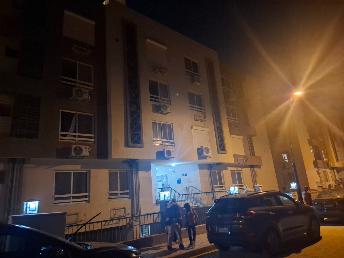 А так со стороны дороги. 