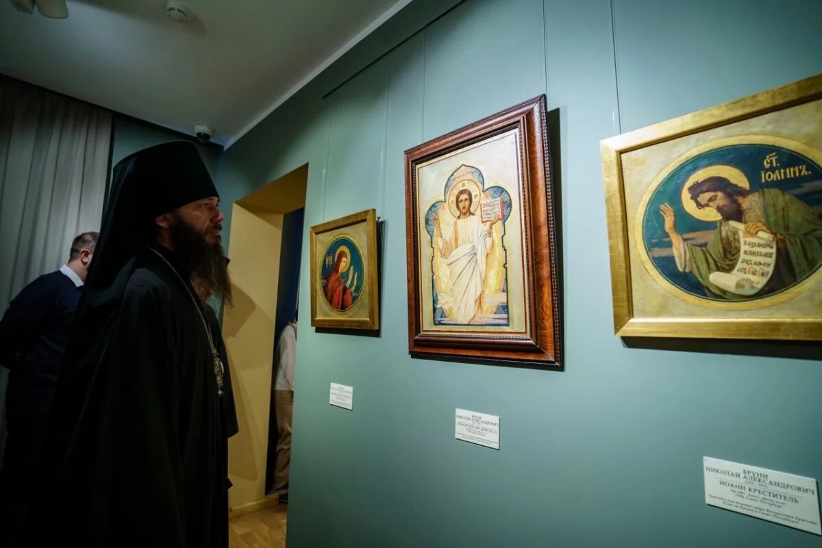    Выставку Русского музея в Печорах можно посетить до 21 сентября