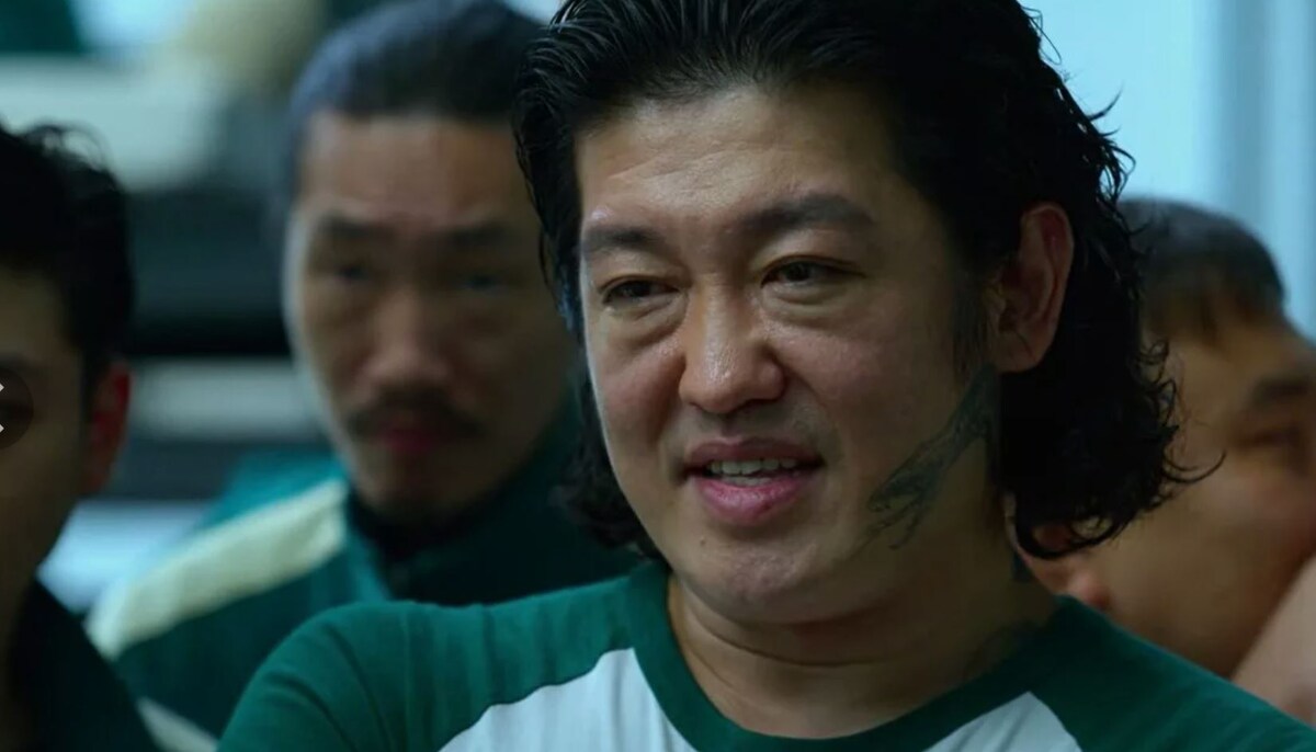 психопат Чан Док Су из "Игры в кальмара" / из яндекса