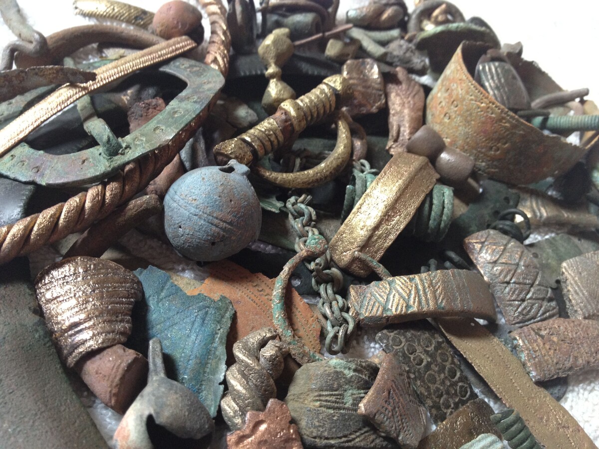    Пенсионерка на побережье нашла древний сундук Викингов