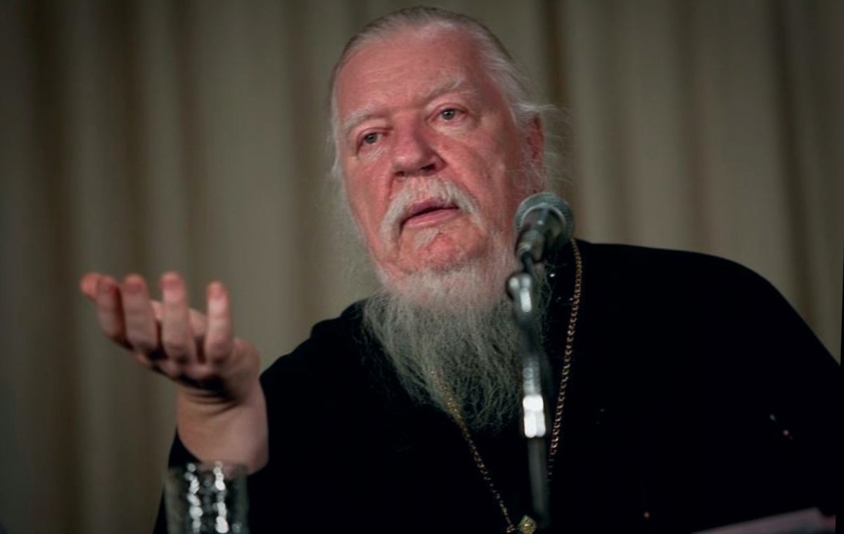 Димитрий Смирнов (07.03.1951 — 21.10.2020 гг.) — протоиерей, церковный и общественный деятель.